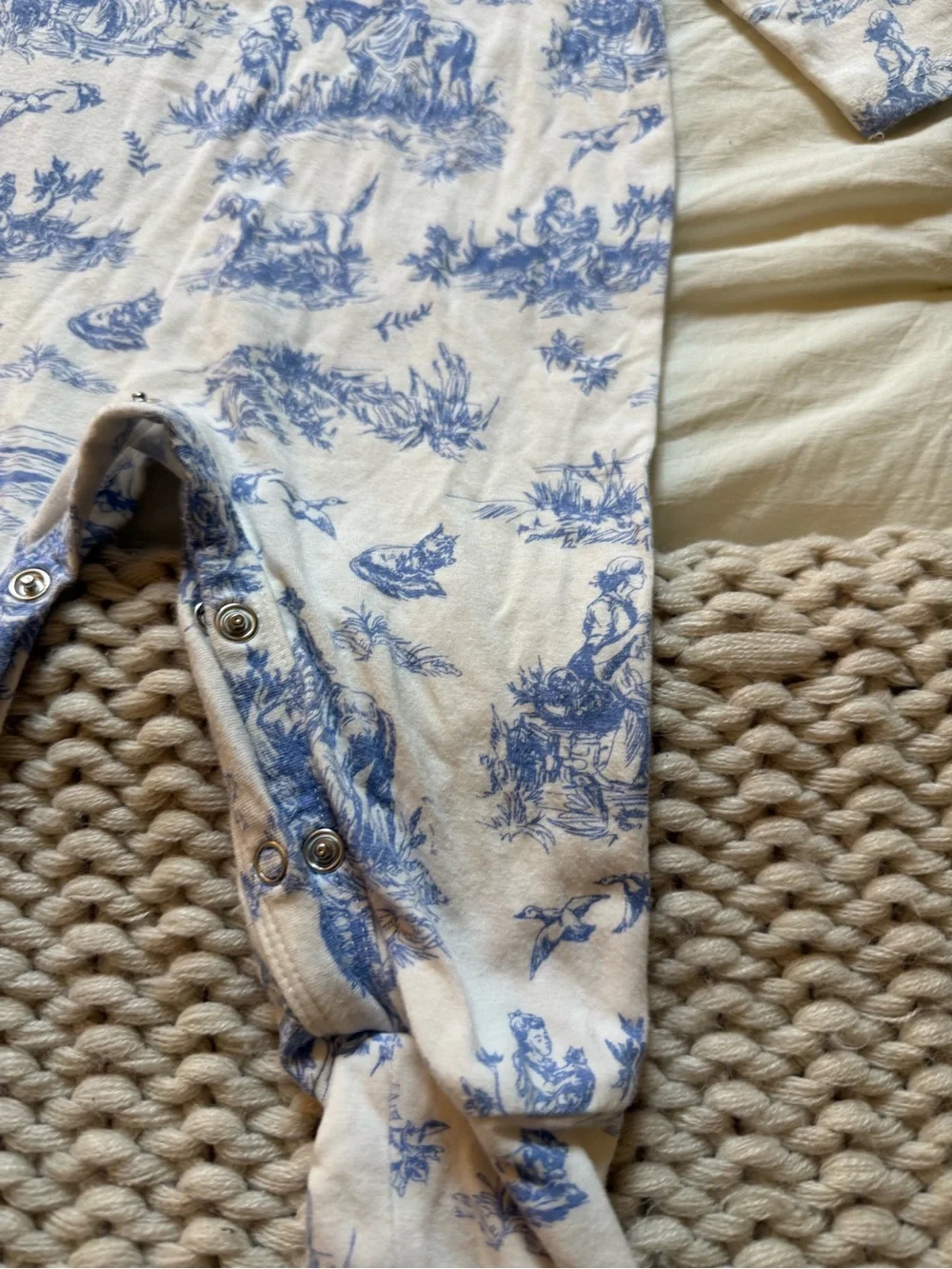Girls Tesa Babe Soft Blue Toile Print Bamboo and Cotton Sleeper Size 9-12m